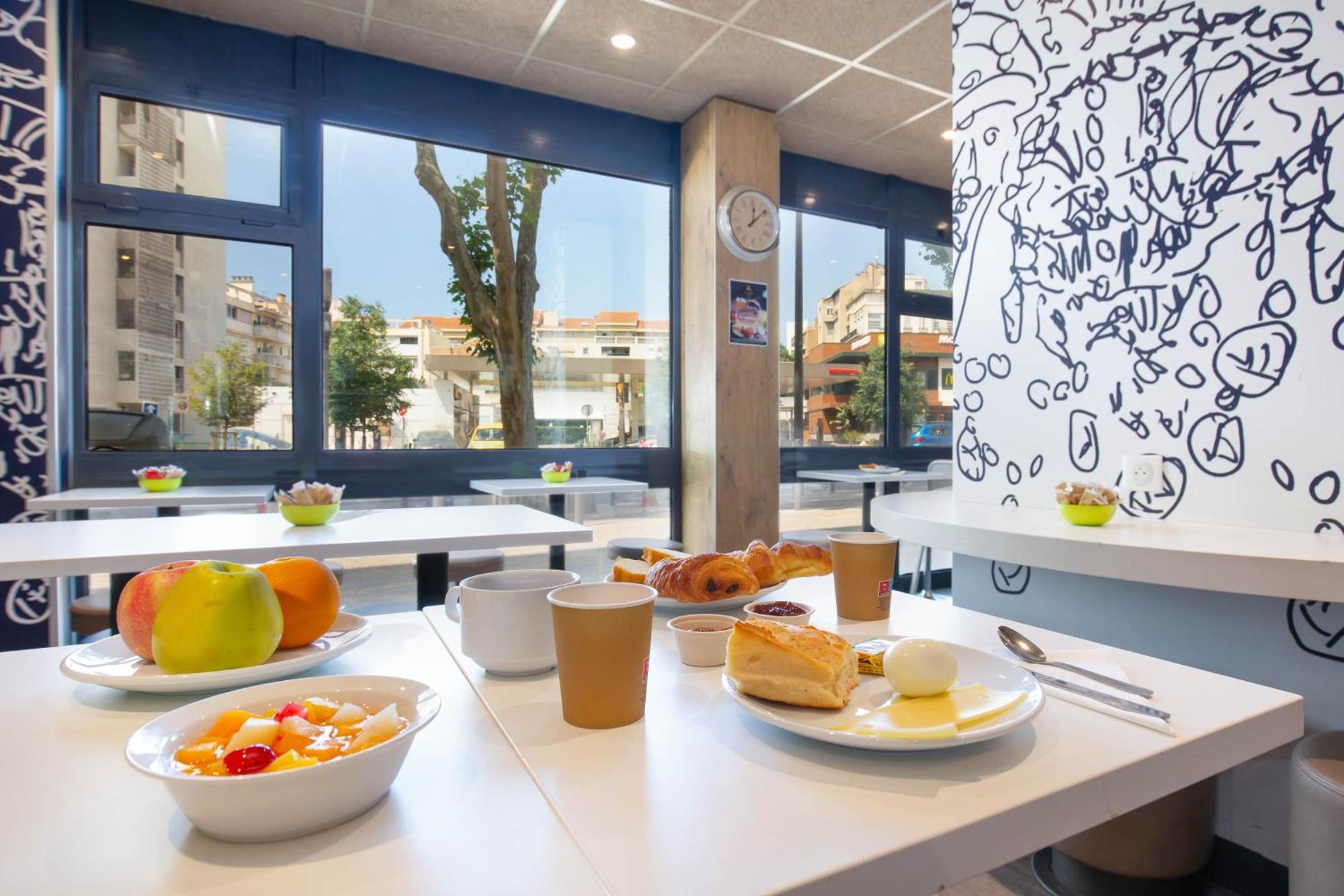 Ibis Budget Timone 2*