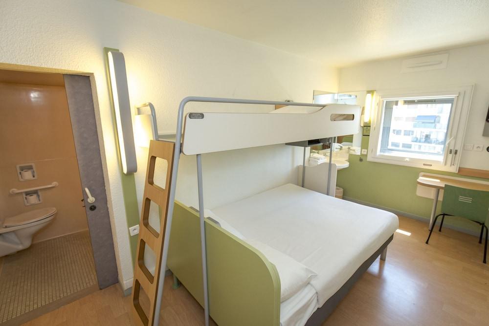 Ibis Budget Timone Hotel